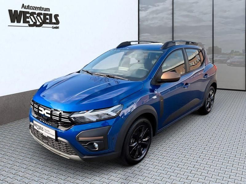 Blau Gebraucht 2024 Dacia Sandero Extreme Kleinwagen | 18.200 € (Fairer Preis) - Bild 1/4