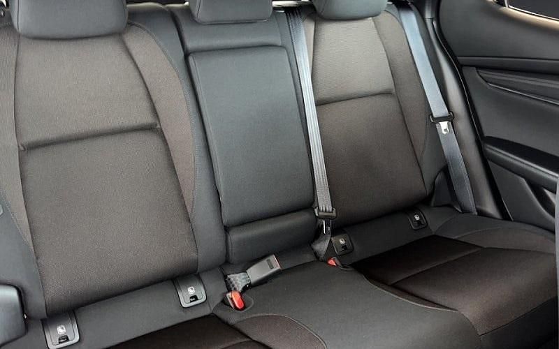 Neu Mazda CX-30 Exclusive 140 PS (102 kW) 2026 Grau SUV