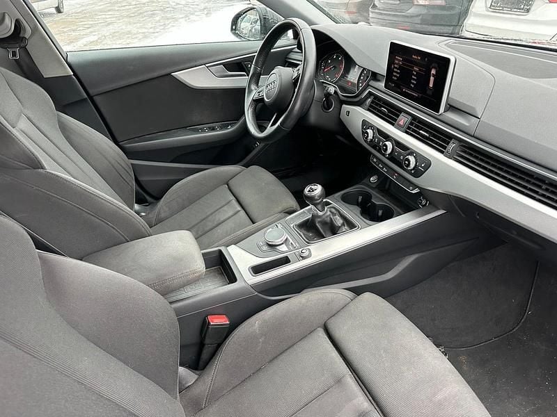 Gebraucht Audi A4 190 PS (139 kW) 2018 Schwarz Kombi