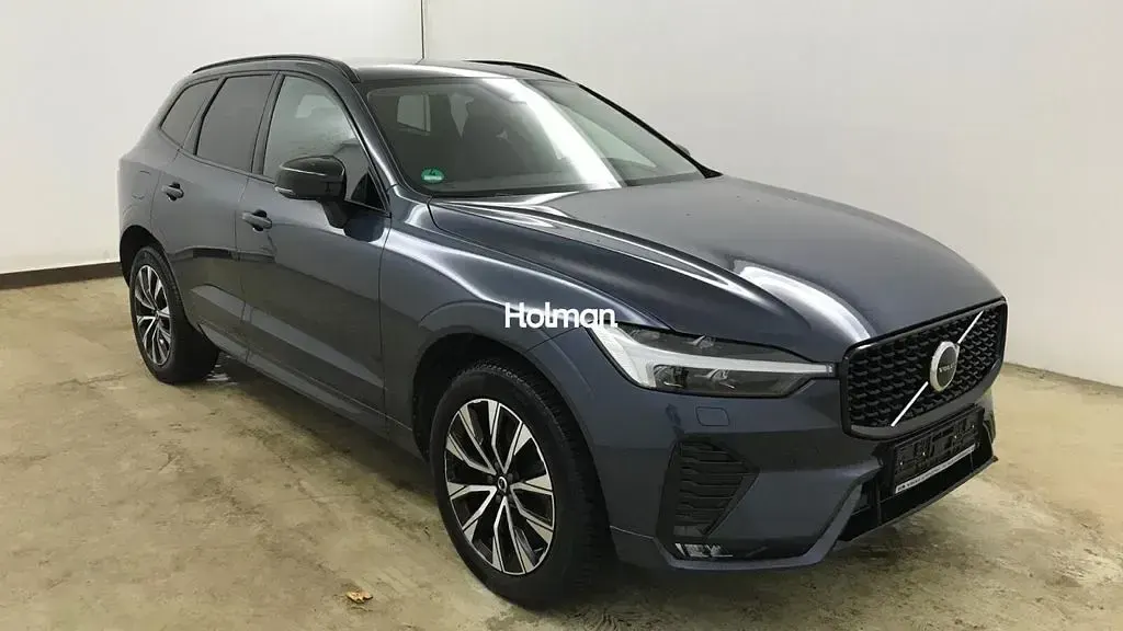 Gebraucht Volvo XC60 Plus 197 PS (144 kW) 2023 Grau SUV