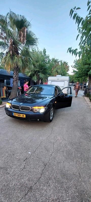 Blau Gebraucht 2003 BMW 745 Limousine | 3.500 € (Fairer Preis) - Bild 1/4