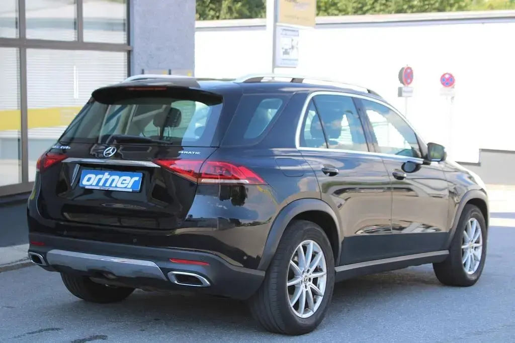 Gebraucht Mercedes GLE350 211 PS (155 kW) 2022 Schwarz SUV