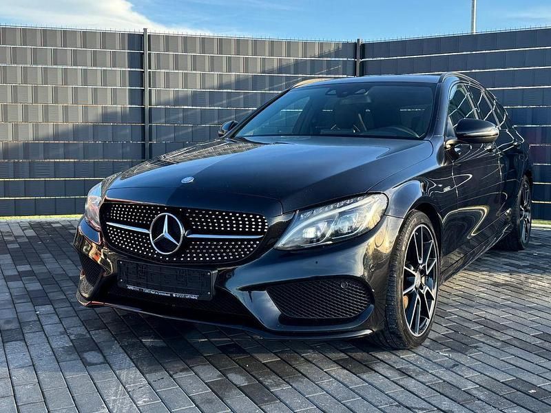 Gebraucht Mercedes C43 AMG AMG 367 PS (269 kW) 2016 Schwarz Limousine
