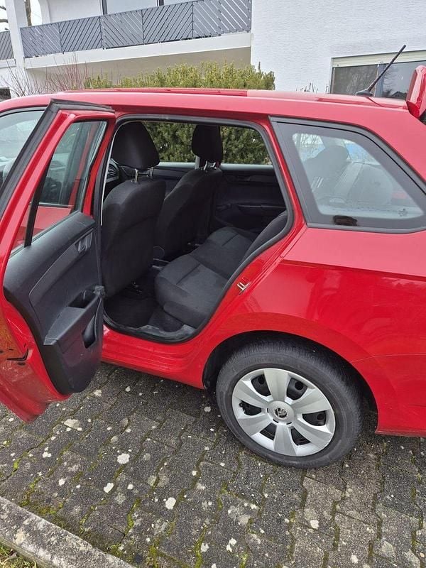 Gebraucht Skoda Fabia Cool Plus 95 PS (69 kW) 2017 Rot Kombi