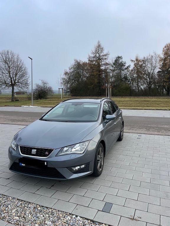 Grau Gebraucht 2015 Seat Leon ST FR Kombi | 8.950 € (Superpreis) - Bild 1/4
