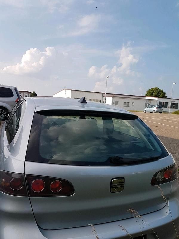 Gebraucht Seat Ibiza 69 PS (50 kW) 2008 Silber Kleinwagen