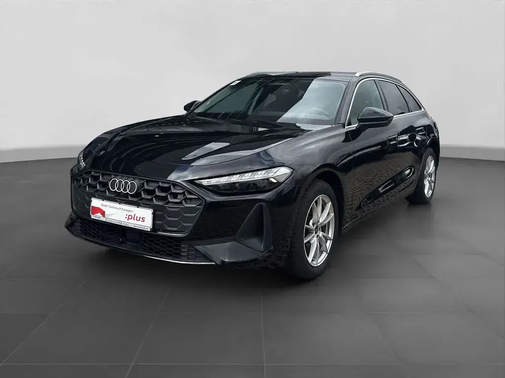 Gebraucht Audi A5 Sport 204 PS (150 kW) 2025 Schwarz Kombi