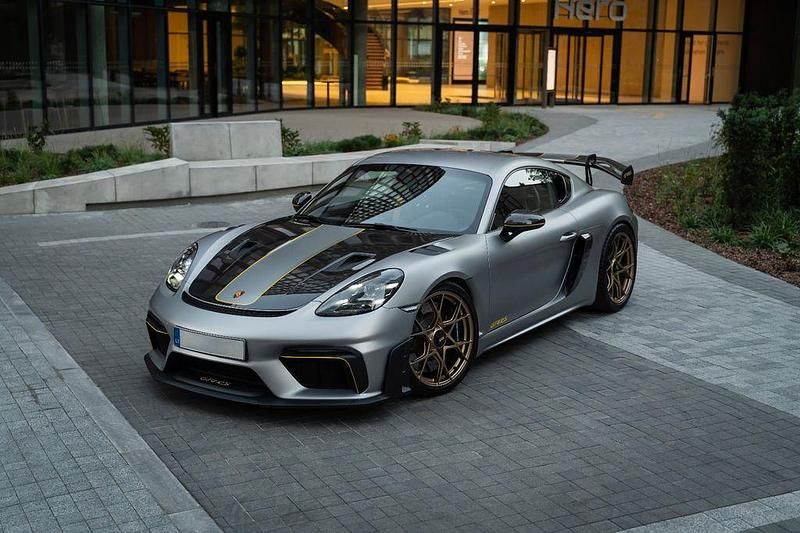 Gebraucht Porsche Cayman GT4 500 PS (367 kW) 2023 Silber Coupé