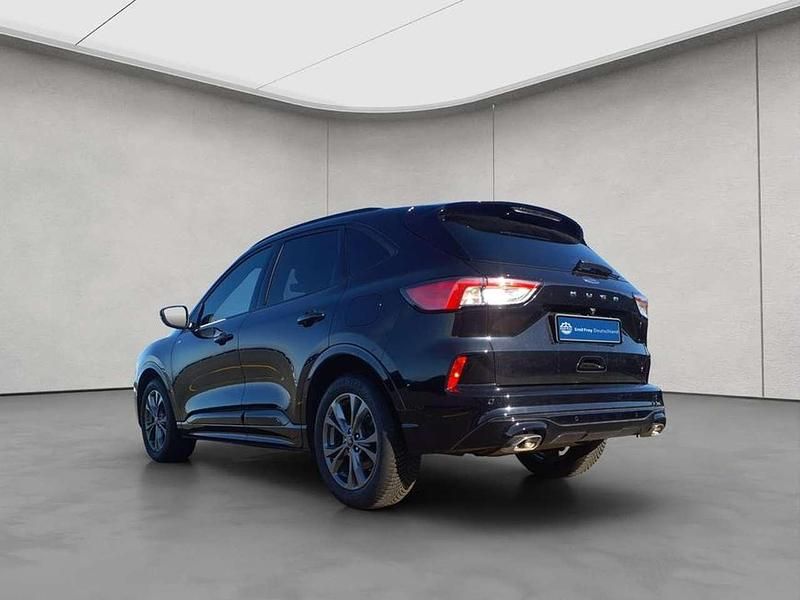 Gebraucht Ford Kuga ST-Line X 151 PS (111 kW) 2023 Schwarz SUV