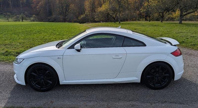 Gebraucht Audi TT S-Line 230 PS (169 kW) 2015 Weiß Coupé