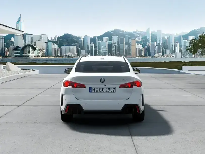 Gebraucht BMW 220 M Sport 170 PS (125 kW) 2025 Weiß Coupé