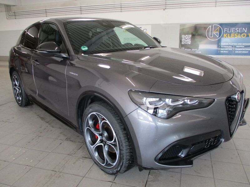Gebraucht Alfa Romeo Stelvio Veloce 209 PS (153 kW) 2024 Grau SUV