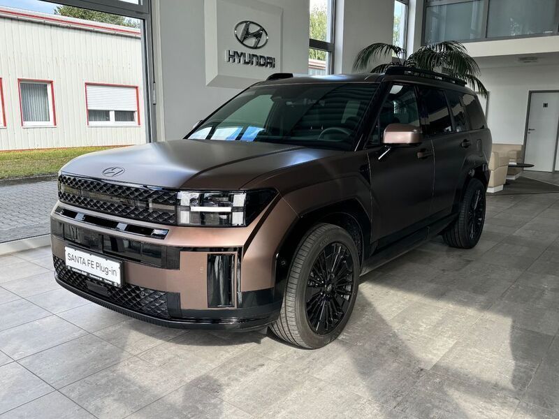 Braun Gebraucht 2024 Hyundai Santa Fe Blackline SUV | 54.875 € - Bild 1/4