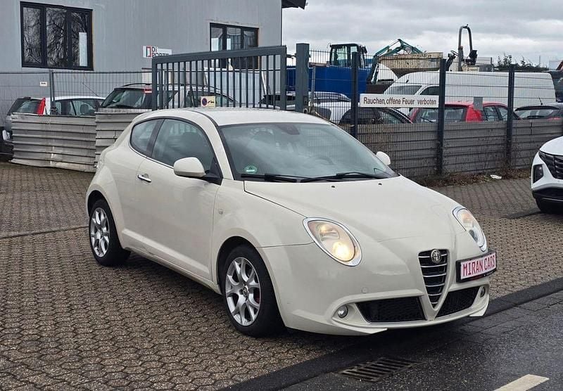 Gebraucht Alfa Romeo MiTo Super 95 PS (69 kW) 2011 Weiß Kleinwagen
