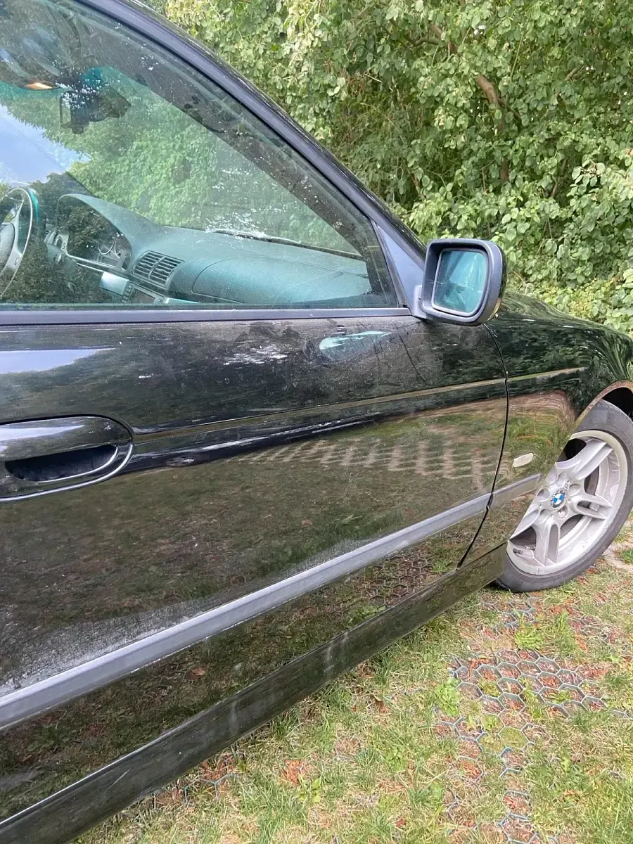 Gebraucht BMW 525 M Sport 192 PS (141 kW) 2002 Schwarz Kombi