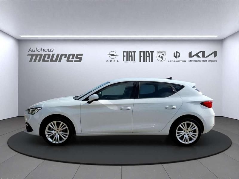 Gebraucht Seat Leon Style 150 PS (110 kW) 2024 Weiss Limousine