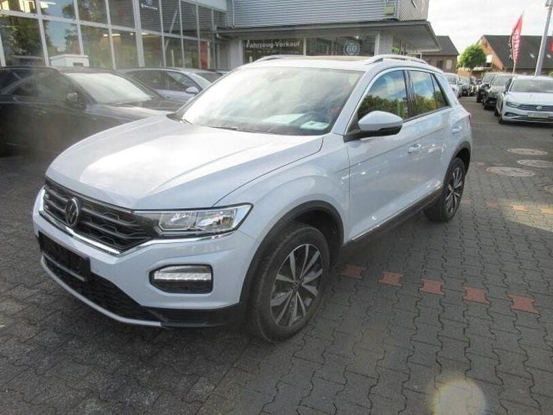 Gebraucht VW T-Roc Style 116 PS (85 kW) 2022 White silver (metallic) SUV