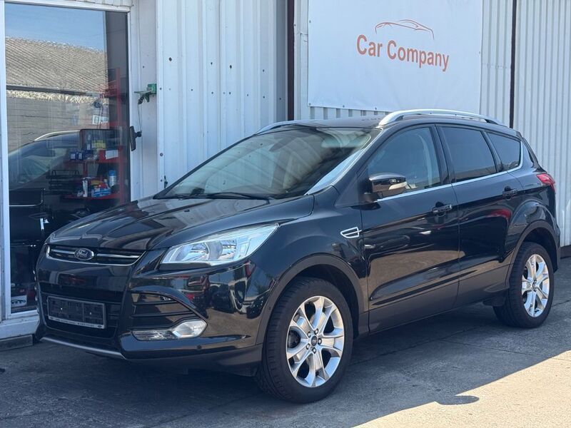Schwarz Gebraucht 2014 Ford Kuga Titanium SUV | 9.900 € (Fairer Preis) - Bild 1/4