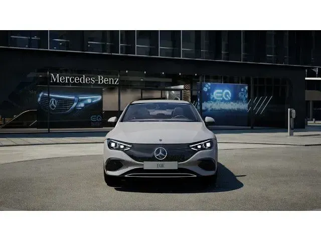 Gebraucht Mercedes EQE300 180 kW (245 PS) 2025