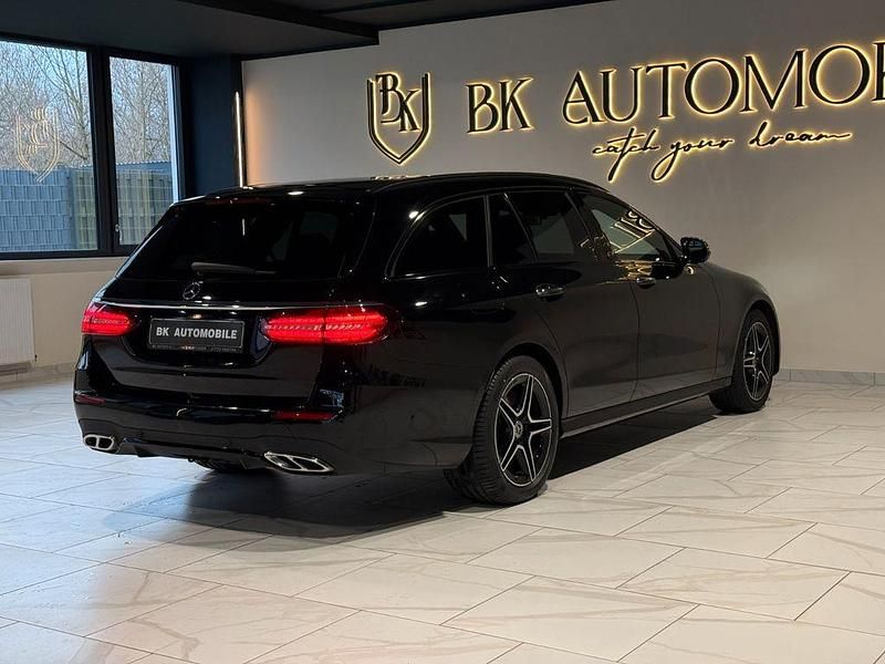 Gebraucht Mercedes E300 AMG line 194 PS (142 kW) 2022 Schwarz Limousine