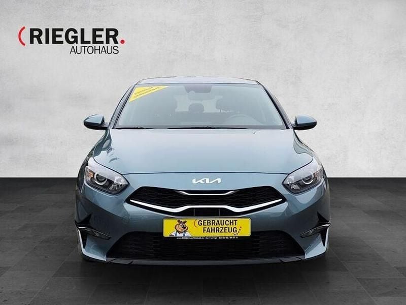 Gebraucht Kia Ceed Vision 159 PS (116 kW) 2024 Grau Kleinwagen