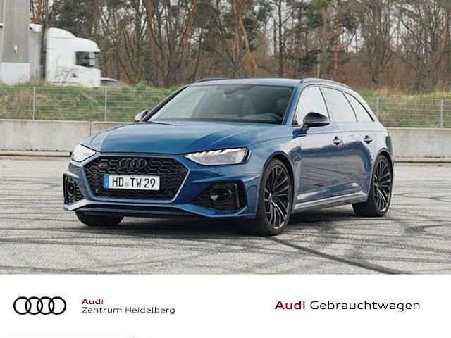 Ascariblau metallic Gebraucht 2024 Audi RS4 Ambiente Kombi | 66.900 € - Bild 1/4