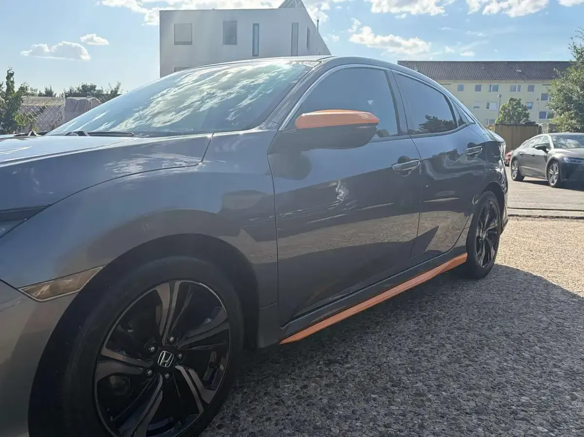 Gebraucht Honda Civic 129 PS (94 kW) 2017 Polished metal m. Kleinwagen