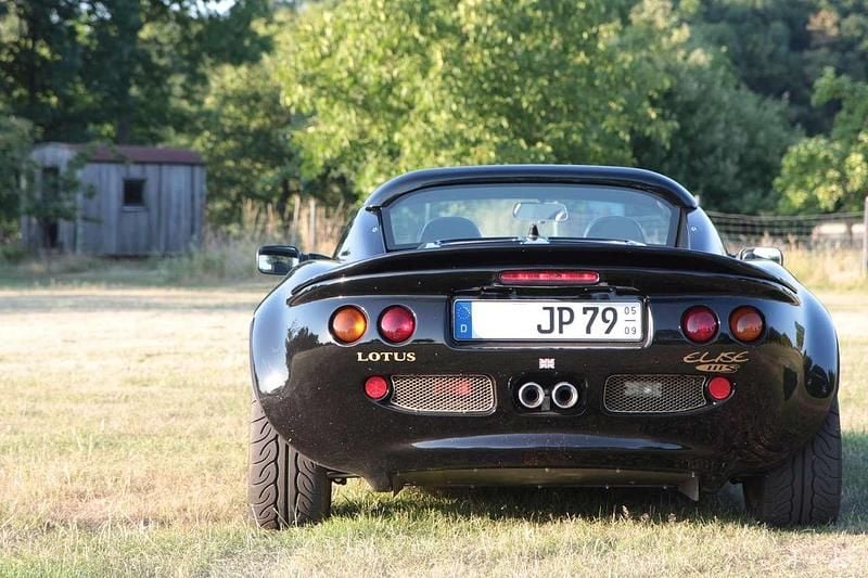 Używany Lotus Elise 145 KM (106 kW) 2000 Czarny Kabriolet