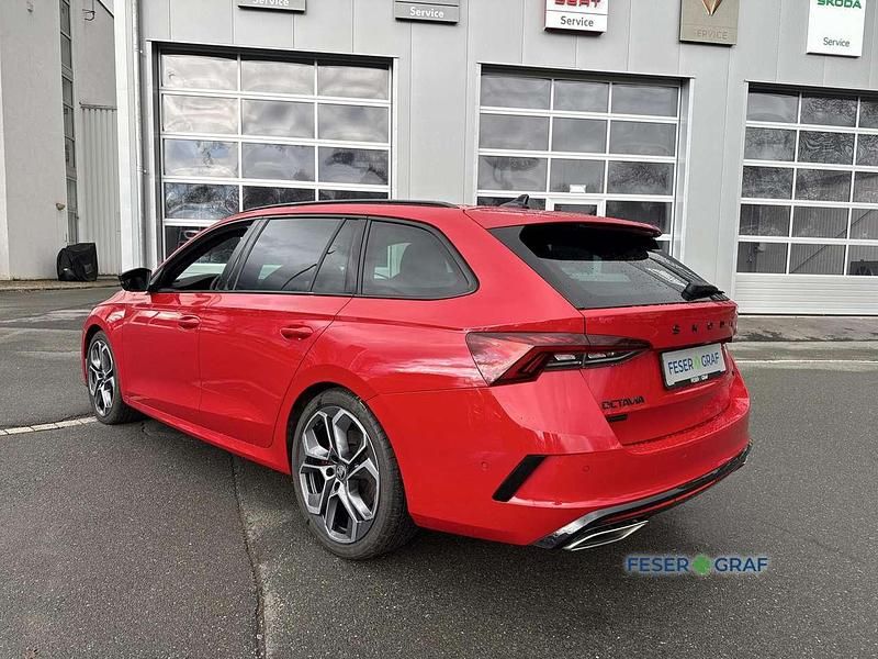 Gebraucht Skoda Octavia RS 245 PS (180 kW) 2021 Velvetrot premium metallic Kombi
