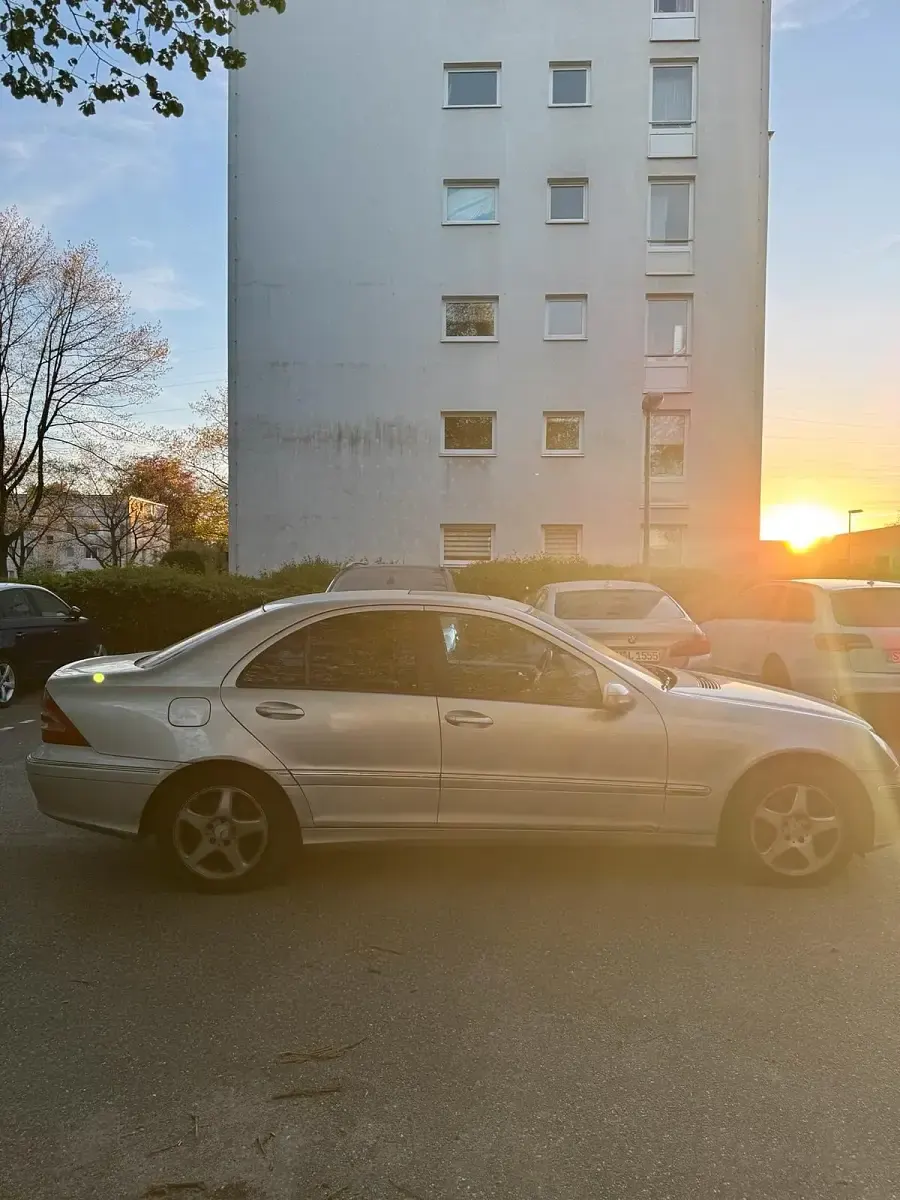 Gebraucht Mercedes C270 170 PS (125 kW) 2001 Silber Limousine