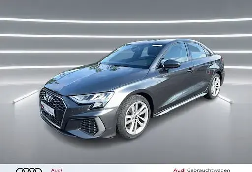 Gebraucht Audi A3 S-Line 150 PS (110 kW) 2022 Limousine
