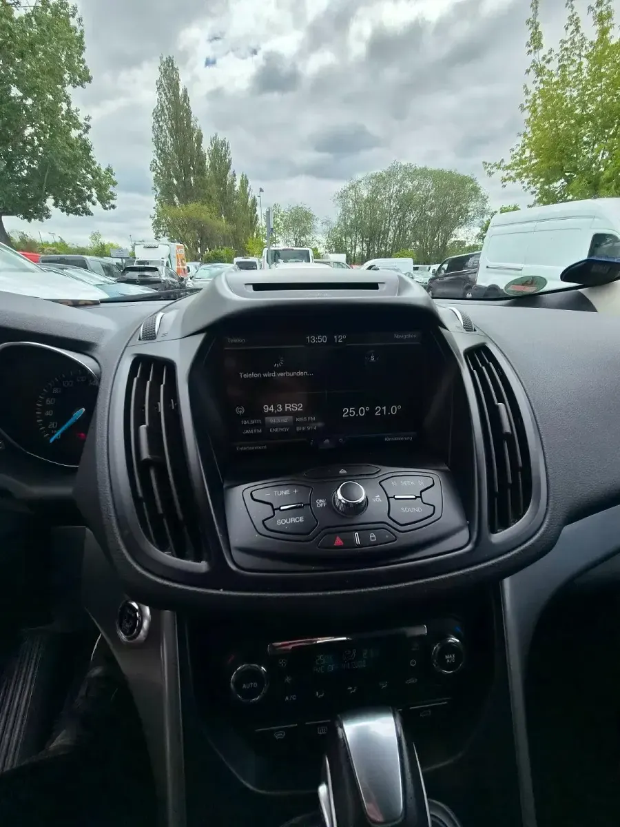 Usata Ford Kuga 150 CV (110 kW) 2016 Bianco SUV