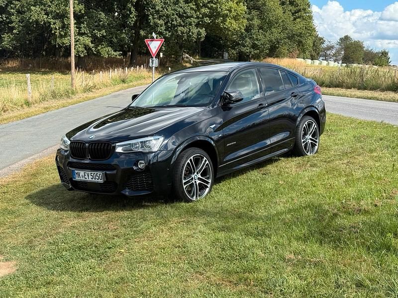 Blau Gebraucht 2016 BMW X4 M Sport SUV | 23.999 € (Fairer Preis) - Bild 1/4