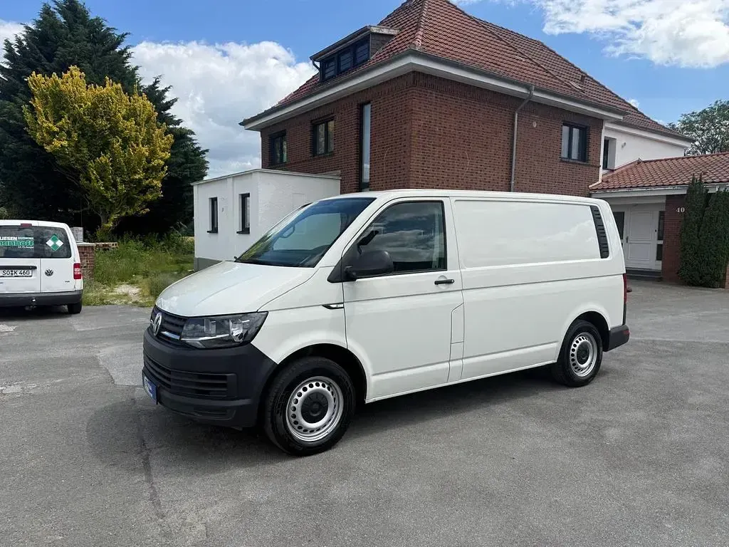 Gebraucht VW Transporter 150 PS (110 kW) 2018 Weiß Van
