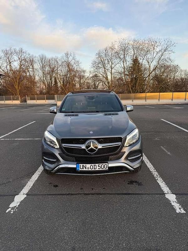 Gebraucht Mercedes GLE500 455 PS (334 kW) 2017 Grau SUV