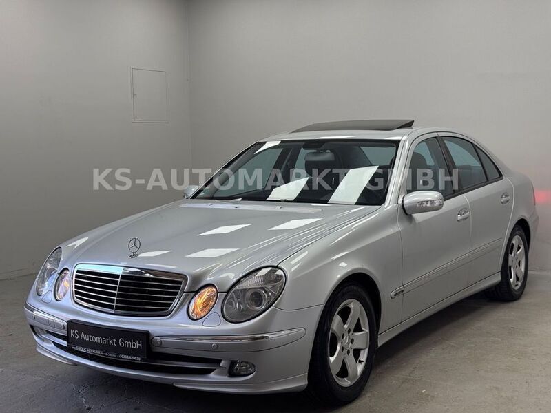 Silber Gebraucht 2006 Mercedes E200 Avantgarde Limousine | 5.750 € (Fairer Preis) - Bild 1/4