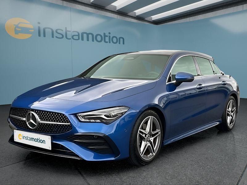 Blau Gebraucht 2024 Mercedes CLA180 Limousine | 35.099 € (Teuer) - Bild 1/4