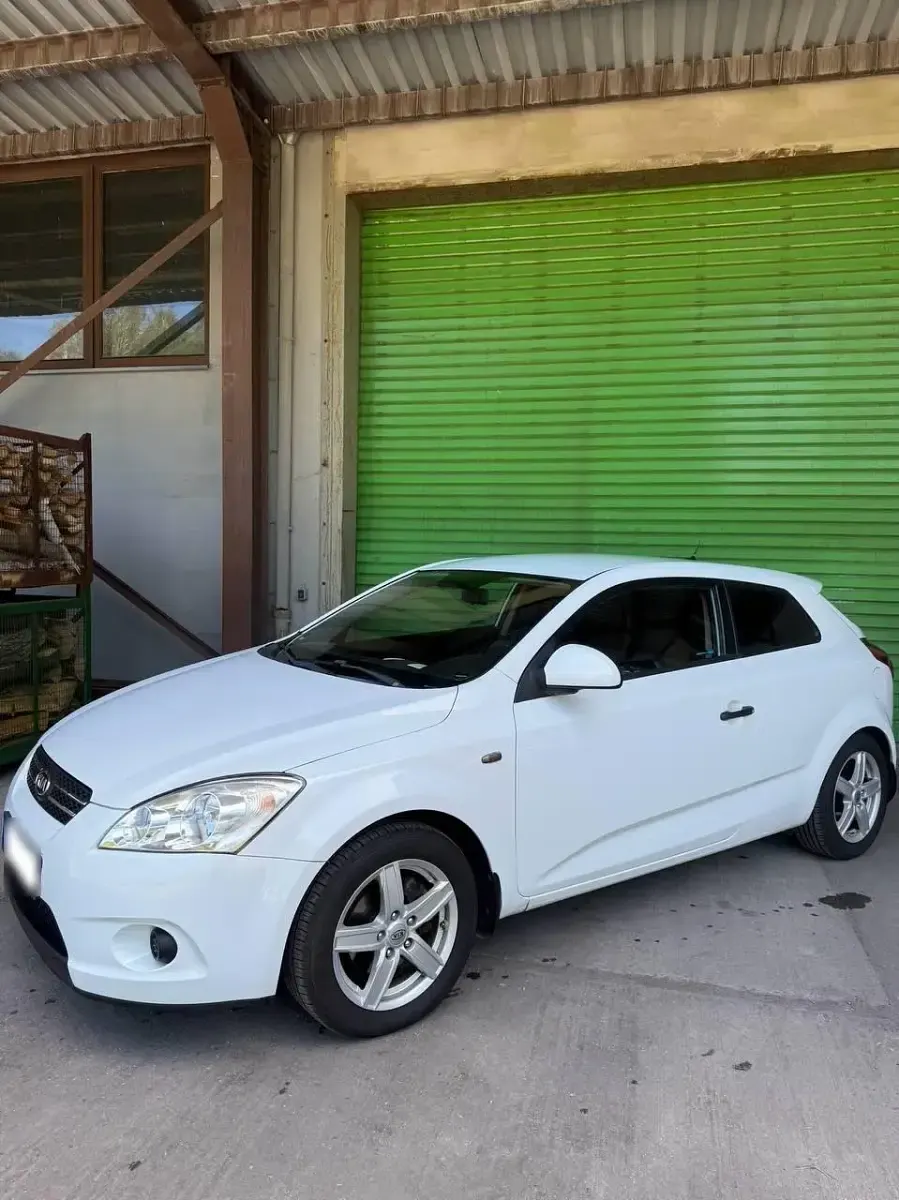 Gebraucht Kia Ceed 122 PS (89 kW) 2009 Kleinwagen