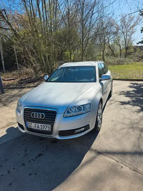 Gebraucht Audi A6 Ambiente 170 PS (125 kW) 2010 Silber Kombi