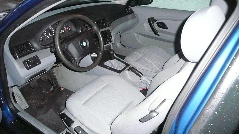 Gebraucht BMW 316 116 PS (85 kW) 2002 Blau Limousine