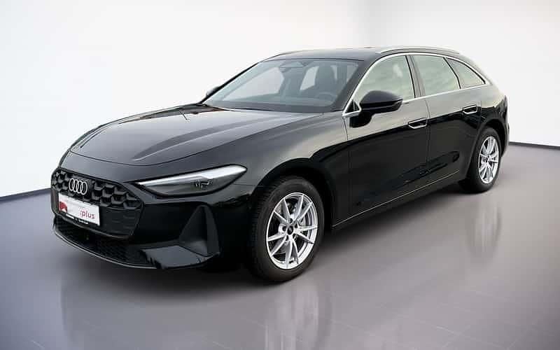 Schwarz Gebraucht 2025 Audi A5 Ambiente Coupé | 39.530 € (Superpreis) - Bild 1/4