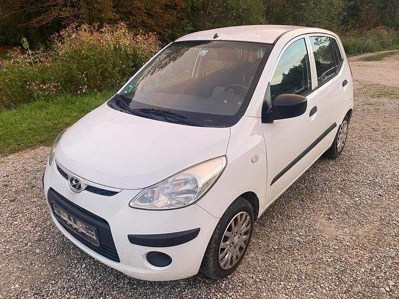 Weiß Gebraucht 2009 Hyundai i10 Kleinwagen | 450 € (Guter Preis) - Bild 1/4