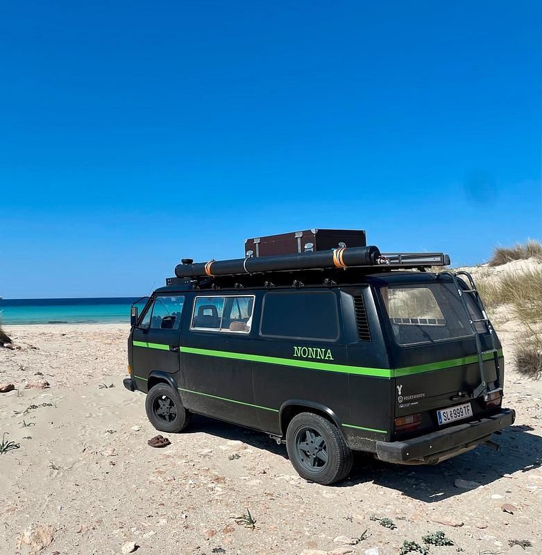 Schwarz Gebraucht 1985 VW T3 Van | 16.000 € - Bild 1/4
