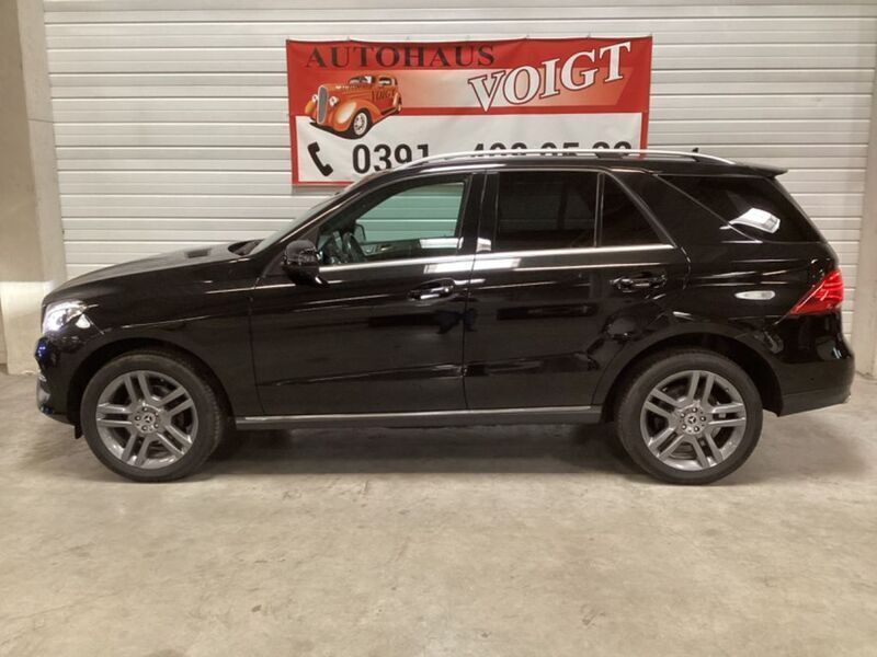 Gebraucht Mercedes GLE350 258 PS (189 kW) 2017 Schwarz SUV