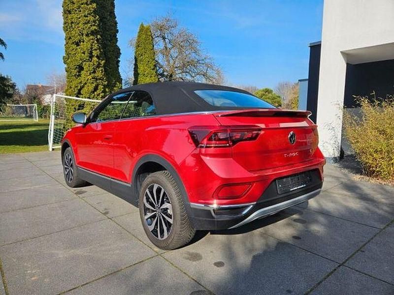 Gebraucht VW T-Roc Style 110 PS (80 kW) 2025 Rot SUV