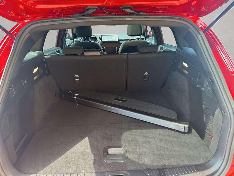 Gebraucht Ford Focus ST-Line 155 PS (114 kW) 2024 Rot Kombi