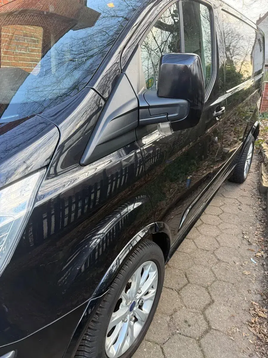 Gebraucht Ford Transit Custom Sport 155 PS (114 kW) 2014 Schwarz Van / Kleinbus