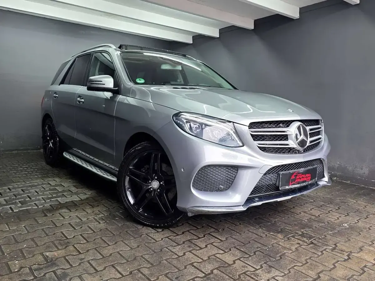 Gebraucht Mercedes GLE350 AMG line 258 PS (189 kW) 2016 Silber SUV
