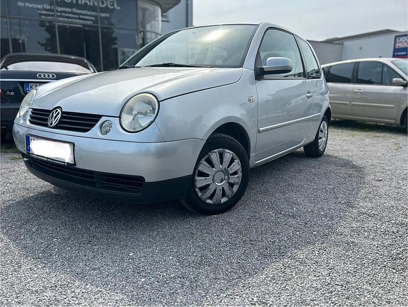 Silber Gebraucht 2004 VW Lupo Kleinwagen | 1.299 € (Fairer Preis) - Bild 1/4