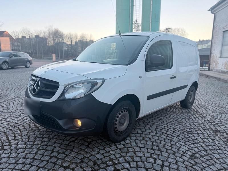 Gebraucht Mercedes Citan 109 90 PS (66 kW) 2019 Weiß Van / Kleinbus